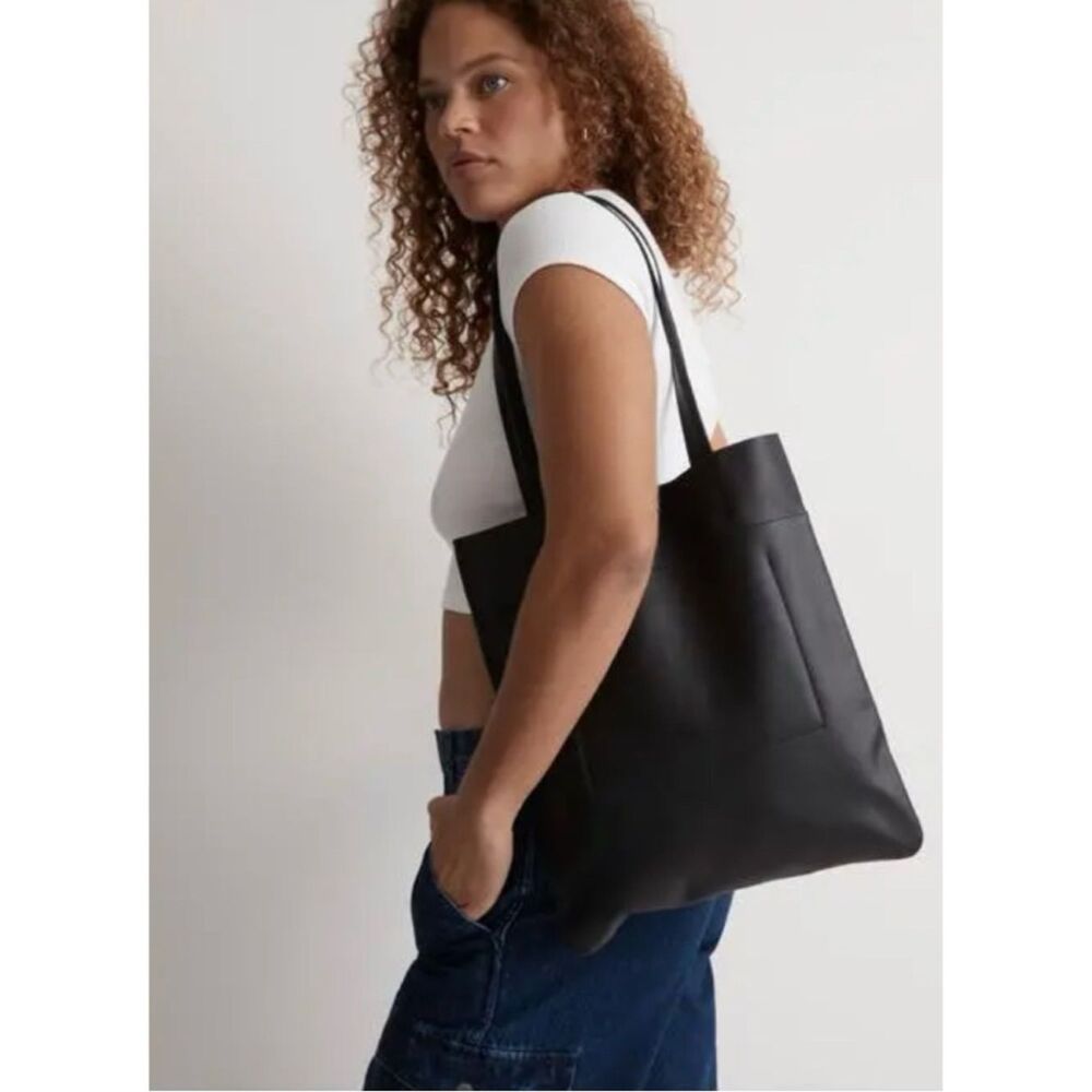 MADEWELL
Leather Tote Bag - True Black ~ NWT